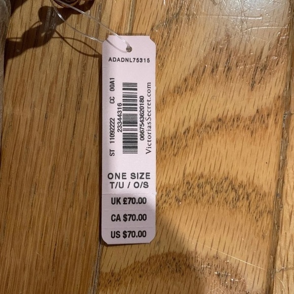 Victoria secret purse - Picture 3 of 5